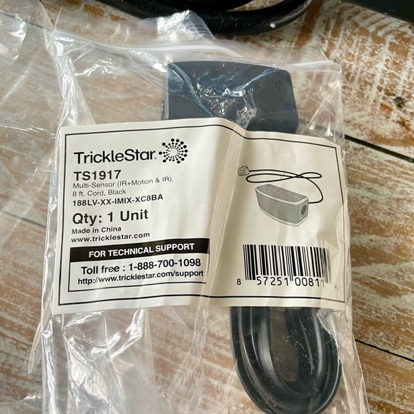 🔌TrickleStar 7 Outlet Advanced PowerStrip+ ⚡️Surge Protector 🆕 - Picture 6 of 10